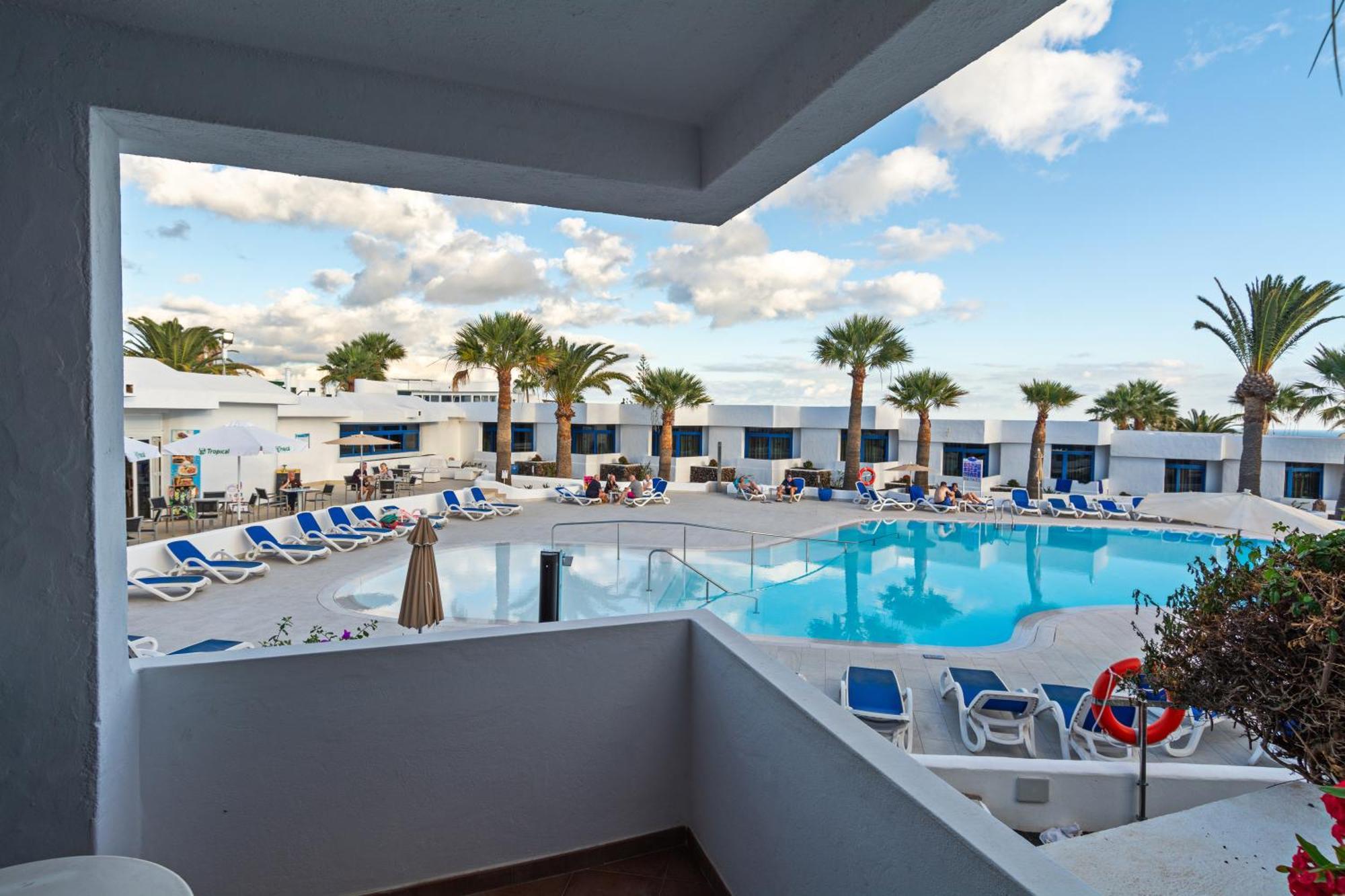 Apartamentos Panorama Adults Only Пуерто дел Кармен Екстериор снимка