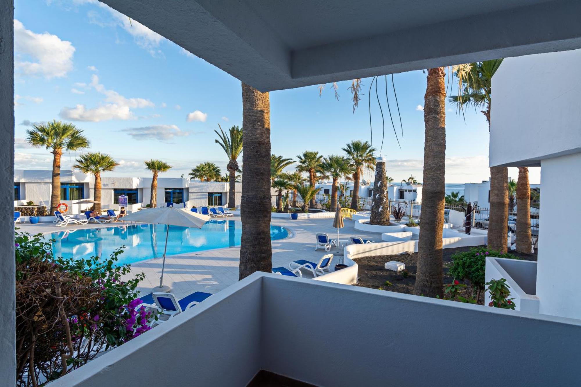 Apartamentos Panorama Adults Only Пуерто дел Кармен Екстериор снимка